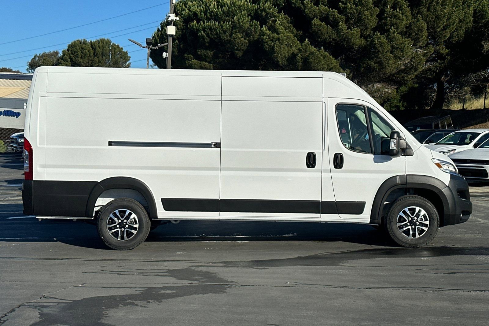 New 2026 RAM ProMaster 3500 w/ Quick Order Package 22G SLT FWD image 3