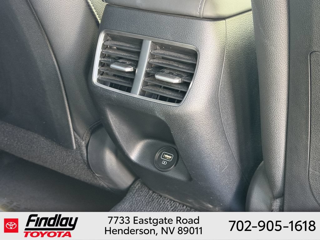 Used 2022 Hyundai Sonata Limited FWD image 14