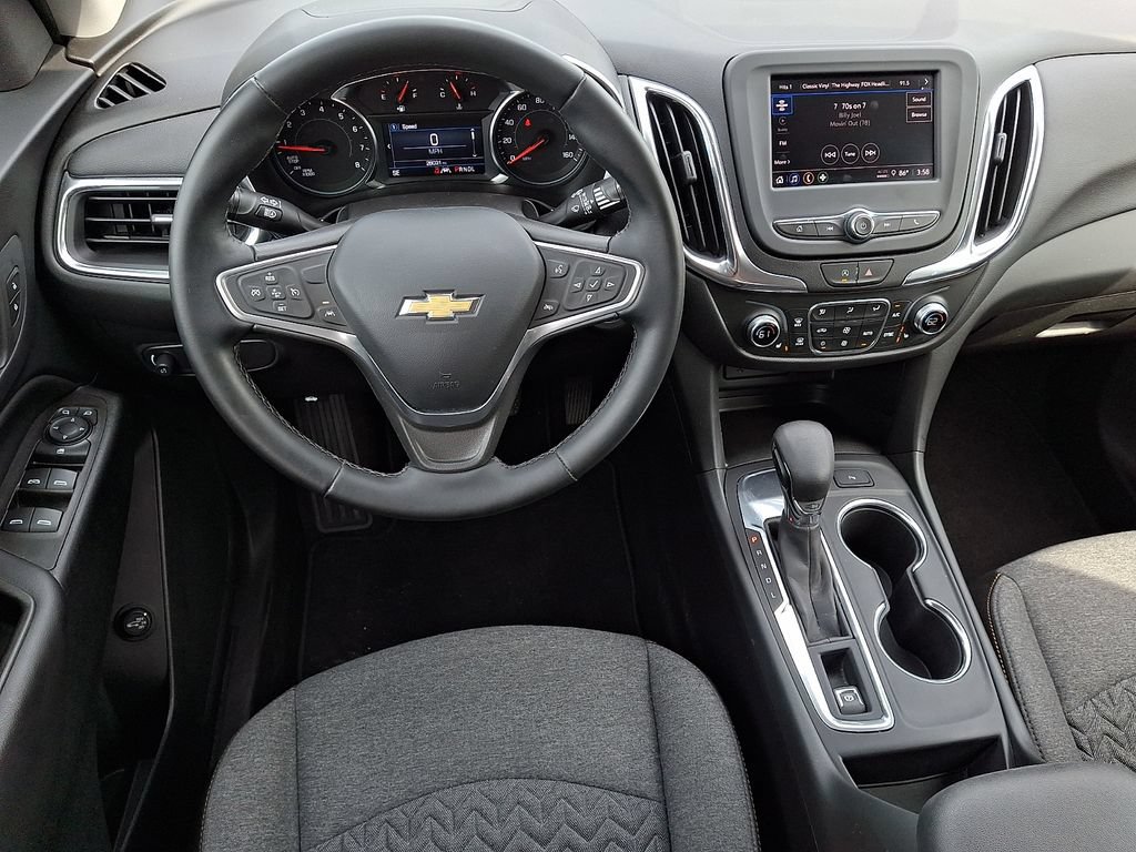 Used 2023 Chevrolet Equinox LT FWD image 11