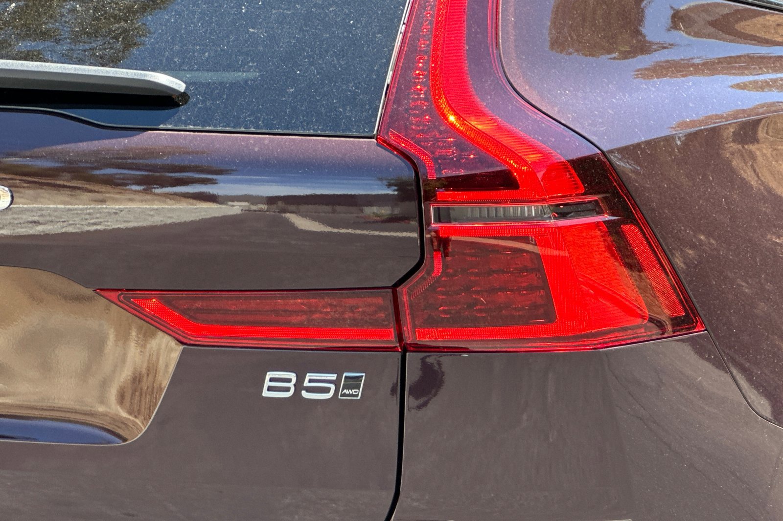 New 2026 Volvo XC60 B5 Ultra AWD/4WD image 7