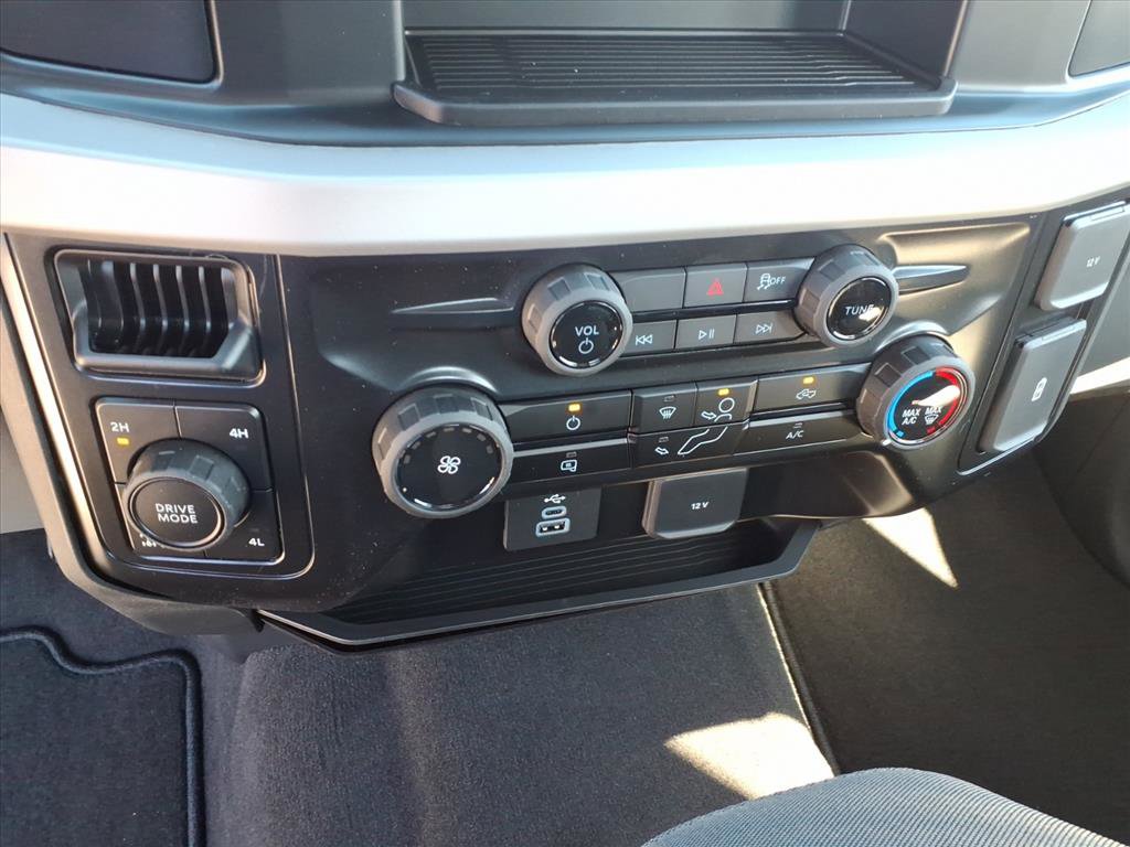 New 2026 Ford F350 4x4 SuperCab Super Duty image 16