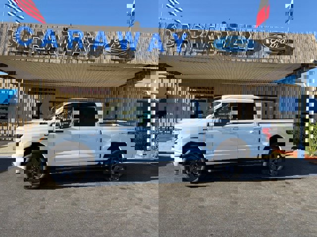 New 2025 Ford F150 Lightning Flash