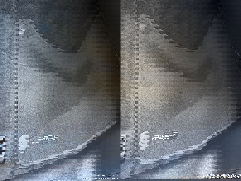 Used 2021 Porsche Macan image 58