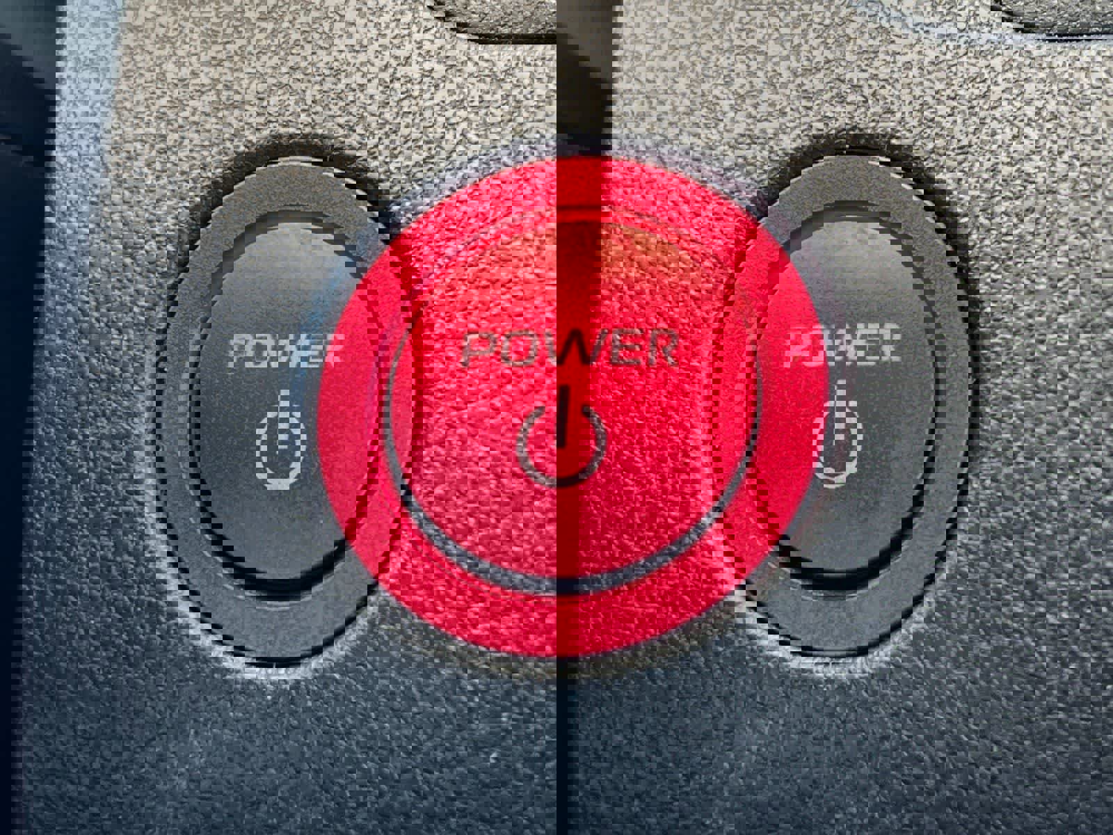 Used 2025 Toyota Camry LE image 22