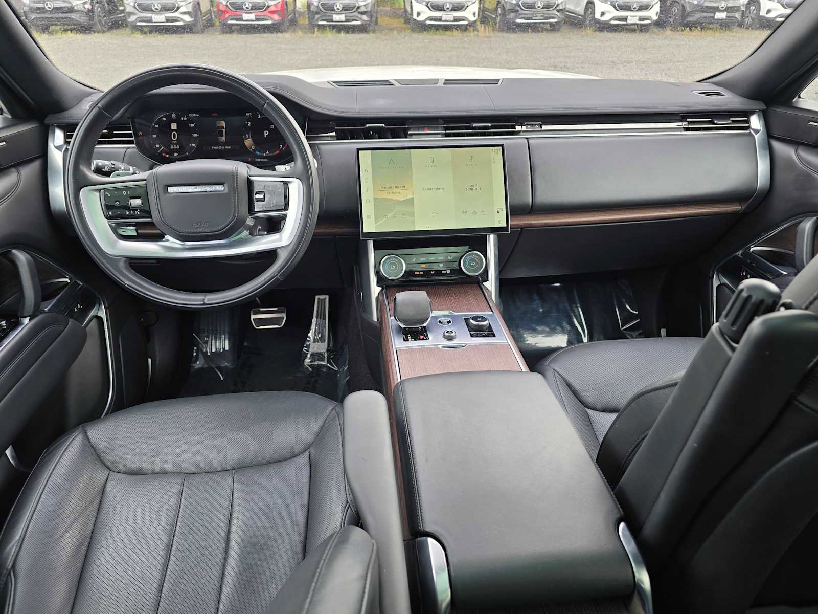 Used 2023 Land Rover Range Rover SE image 20