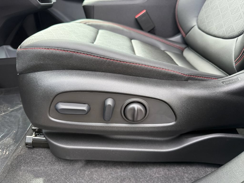 New 2027 Chevrolet Bolt RS w/ Technology Package FWD image 10