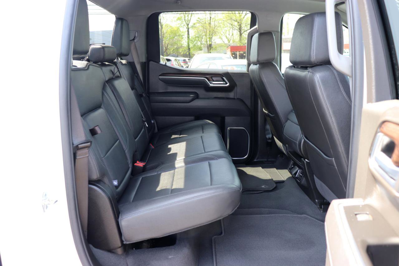 Used 2025 GMC Sierra 1500 SLT AWD/4WD image 13