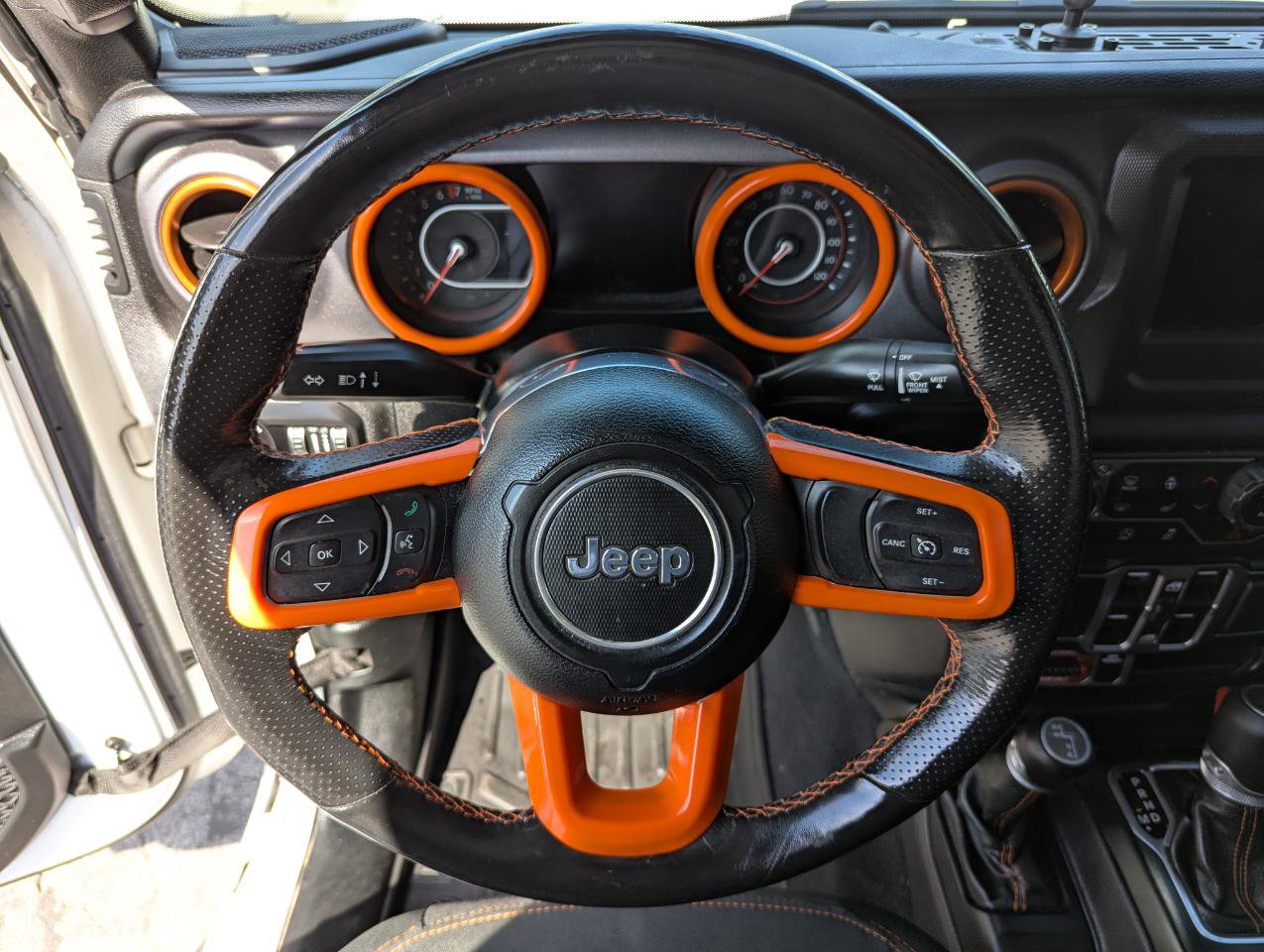 Used 2021 Jeep Gladiator Mojave w/ LED Lighting Group AWD/4WD image 14