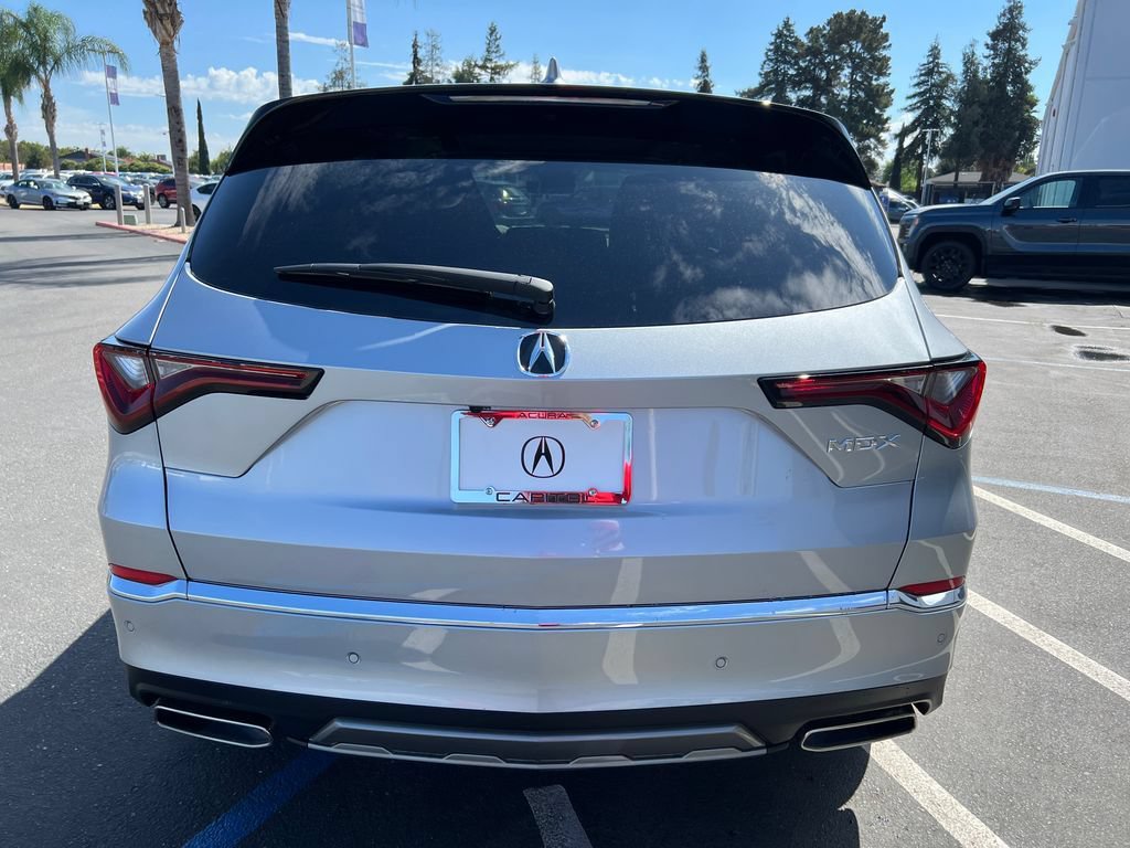 Certified 2026 Acura MDX FWD w/ Technology Package image 10