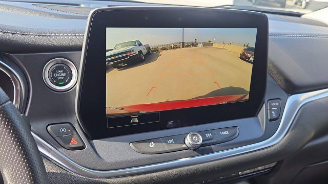 Used 2025 Chevrolet Blazer LT FWD image 14
