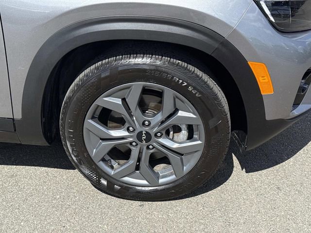 Used 2024 Kia Seltos S image 7