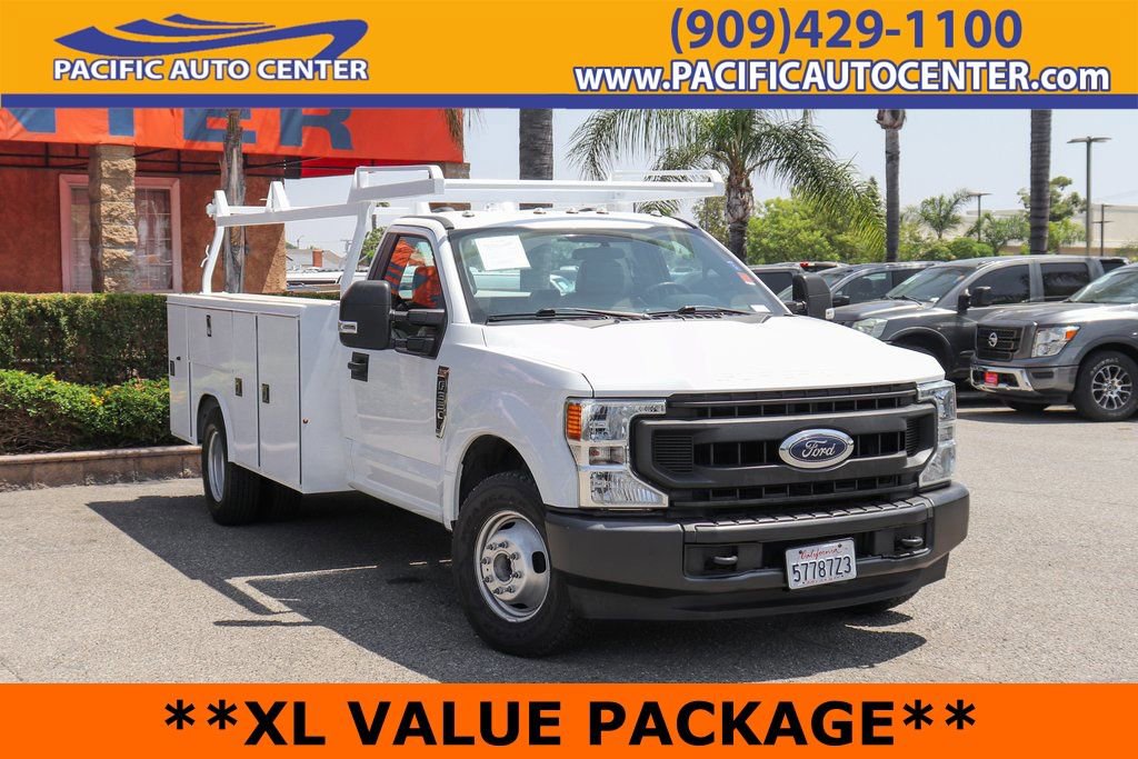 Used 2020 Ford F350 XL w/ Power Equipment Group image 1