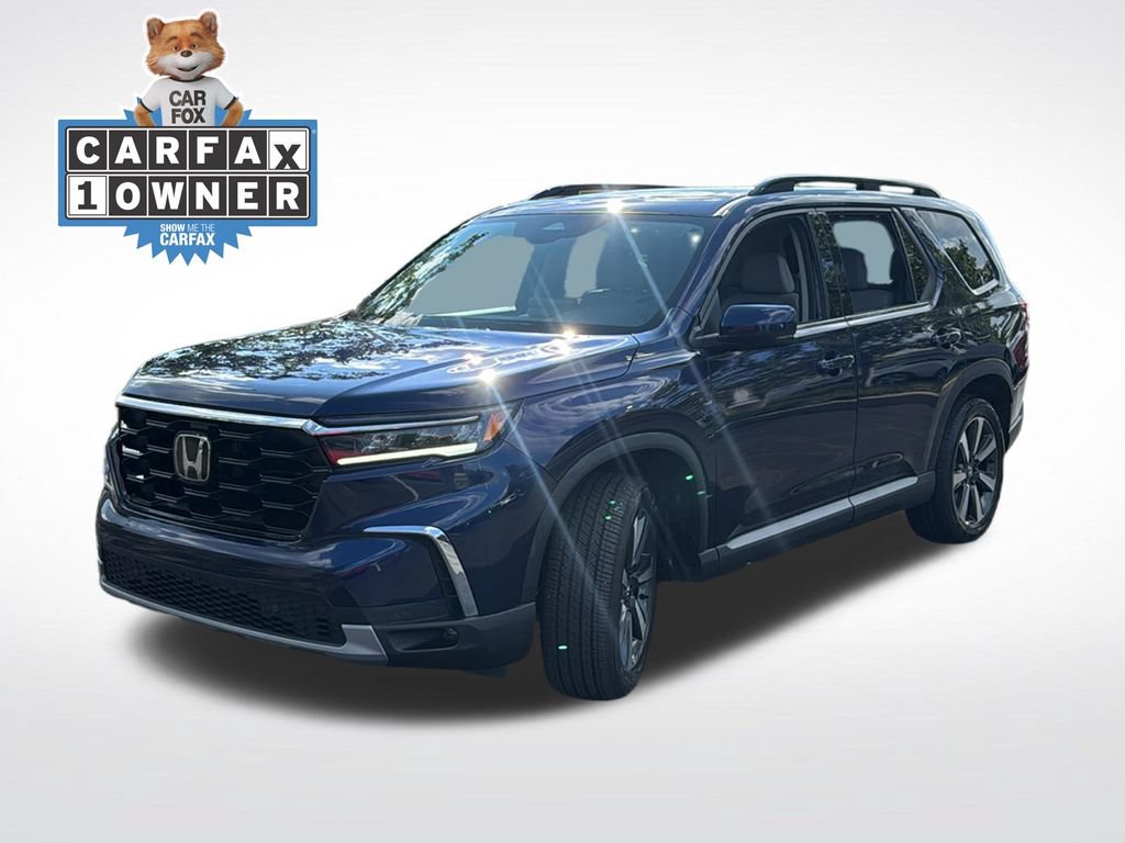 Certified 2025 Honda Pilot Touring video 3
