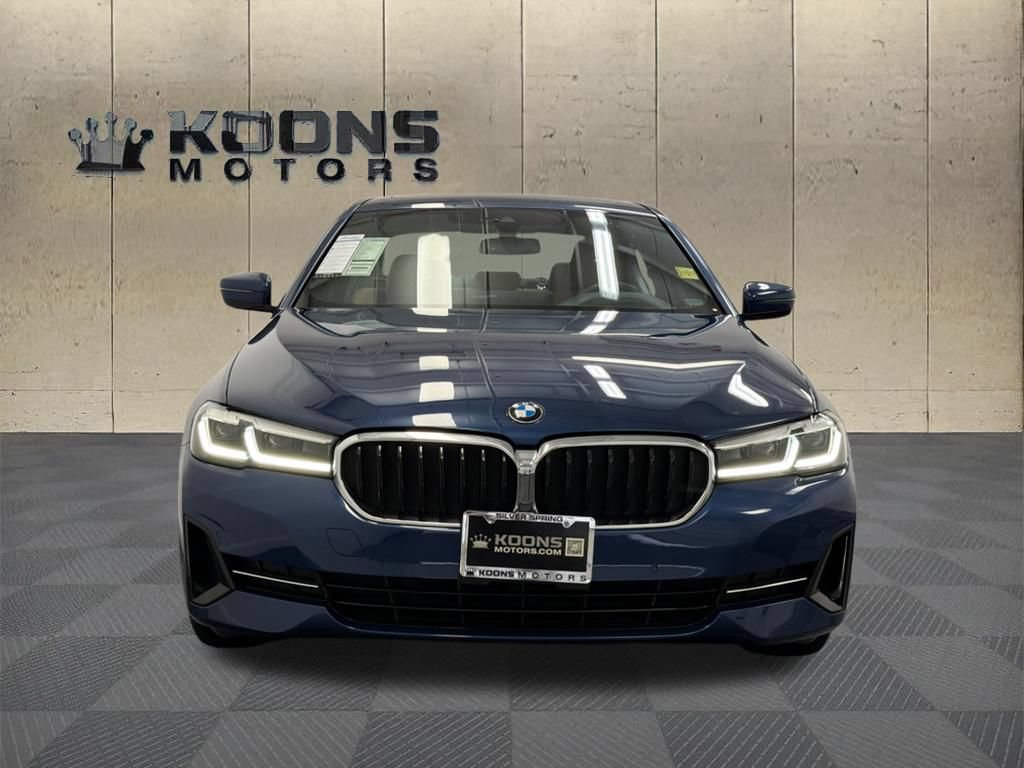 Used 2023 BMW 530i xDrive w/ Premium Package AWD/4WD image 3