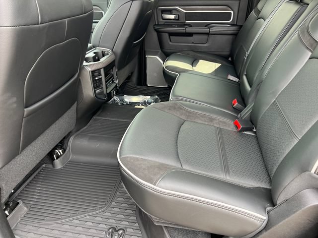 New 2026 RAM 2500 Laramie AWD/4WD image 16