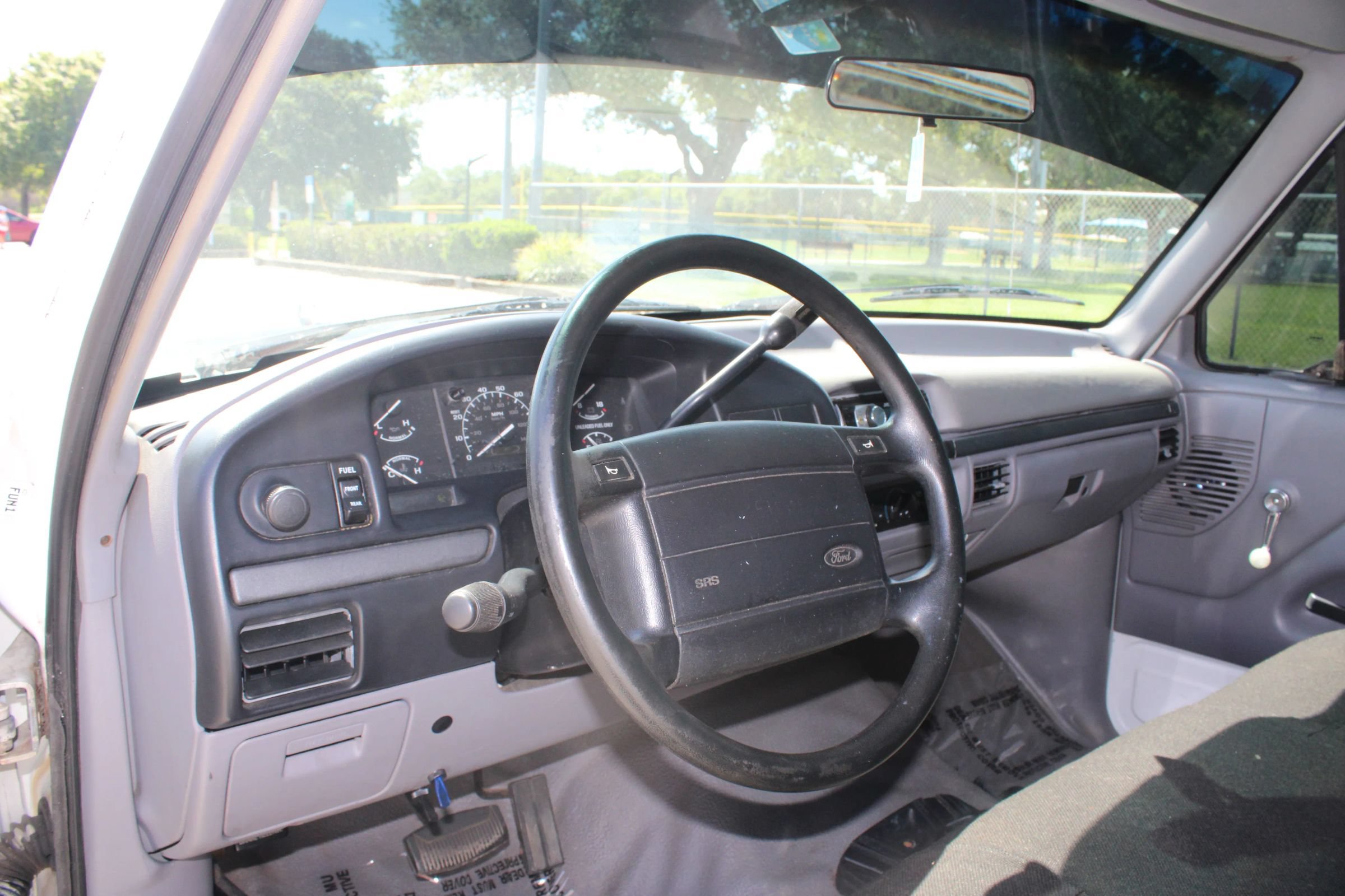 Used 1994 Ford F150 2WD Regular Cab image 14