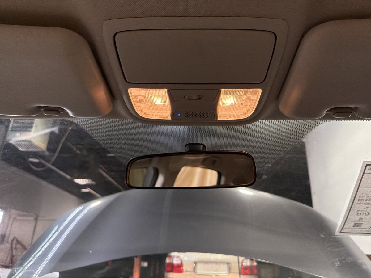 Used 2015 Honda CR-V LX image 14