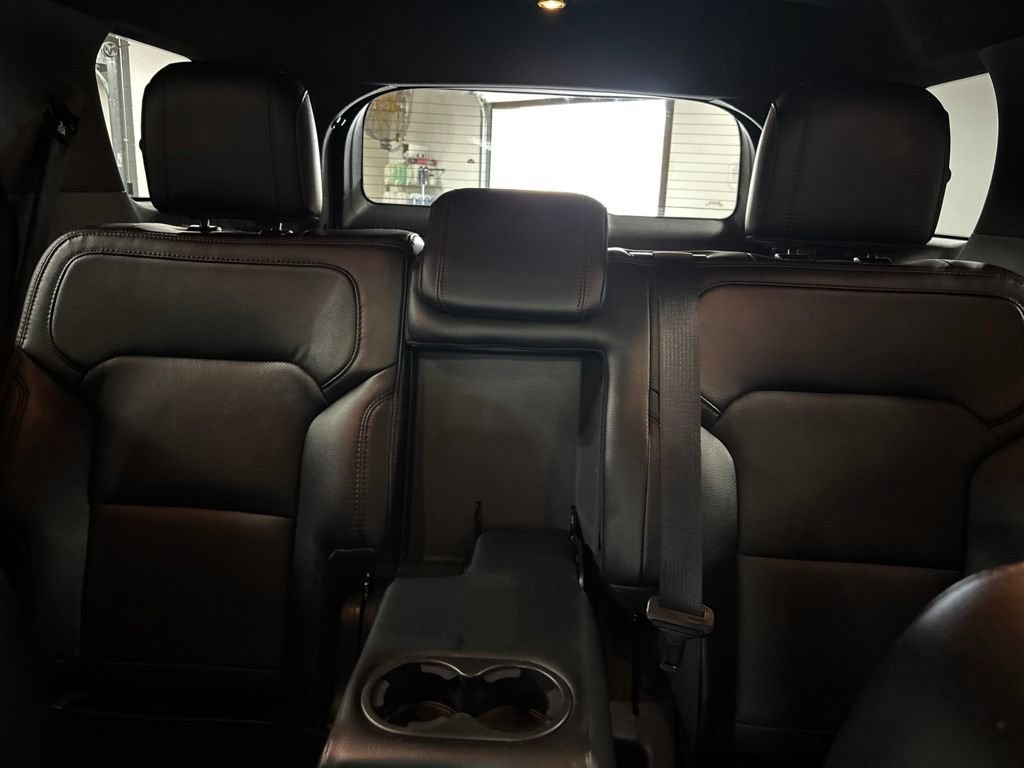 Used 2016 Ford Explorer Sport w/ Equipment Group 401A AWD/4WD image 32