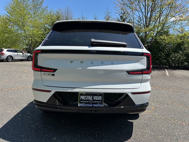 New 2025 Volvo EX90 Plus w/ Protection Package Premier AWD/4WD image 6