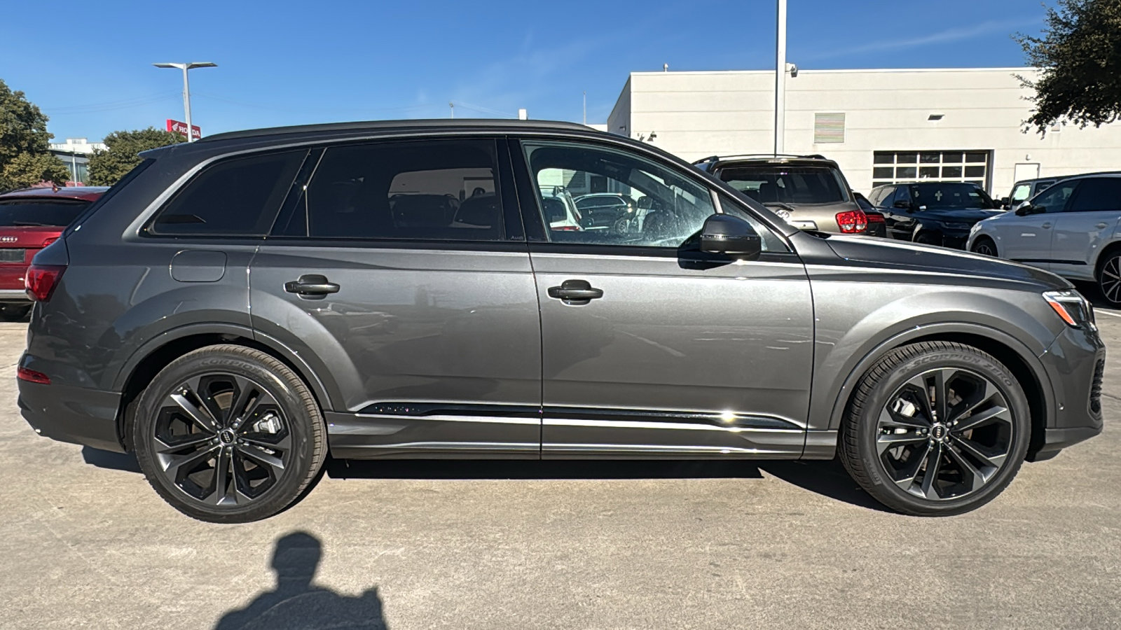 New 2026 Audi Q7 3.0T Premium Plus AWD/4WD image 8