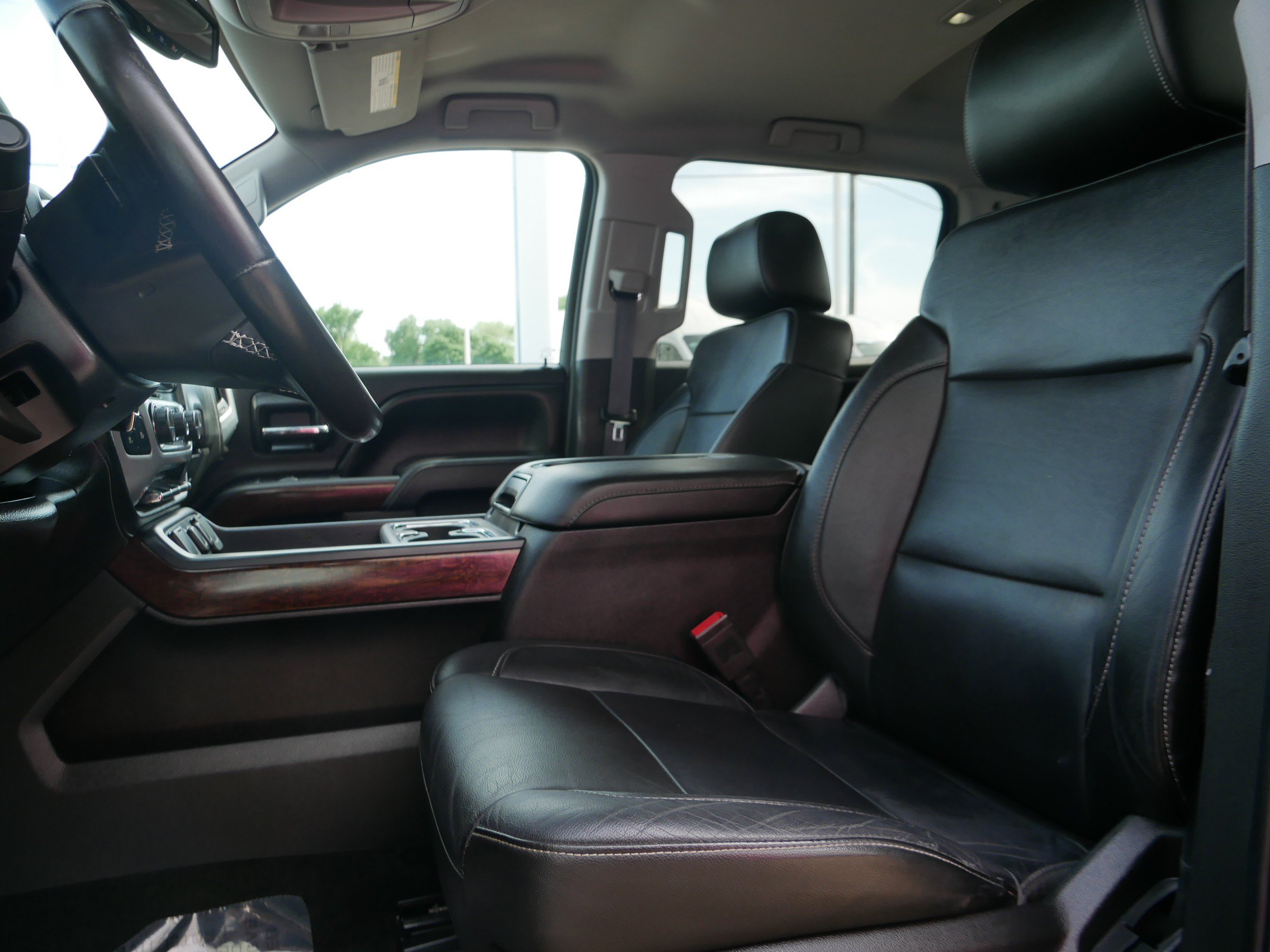 Used 2014 GMC Sierra 1500 SLT w/ Suspension Package, Off-Road AWD/4WD image 6