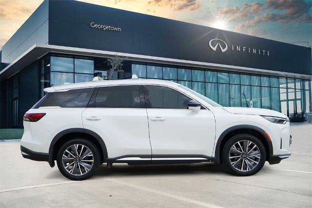Certified 2026 INFINITI QX60 Luxe w/ Cargo Package image 3