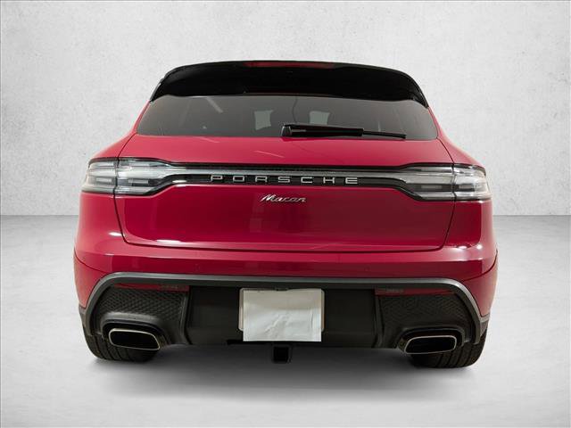 Certified 2025 Porsche Macan image 10