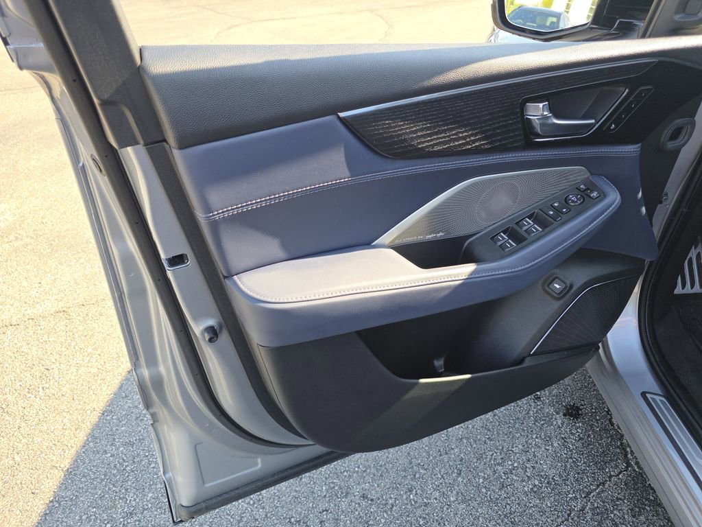 Used 2024 Acura MDX Type S AWD/4WD image 15