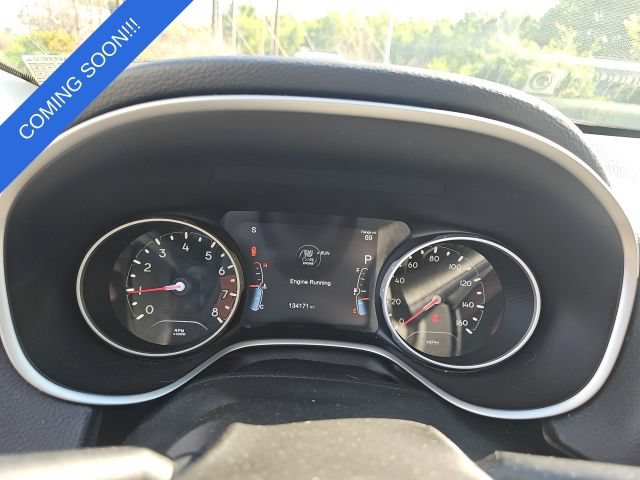 Used 2017 Jeep Compass Latitude w/ Popular Equipment Group AWD/4WD image 13
