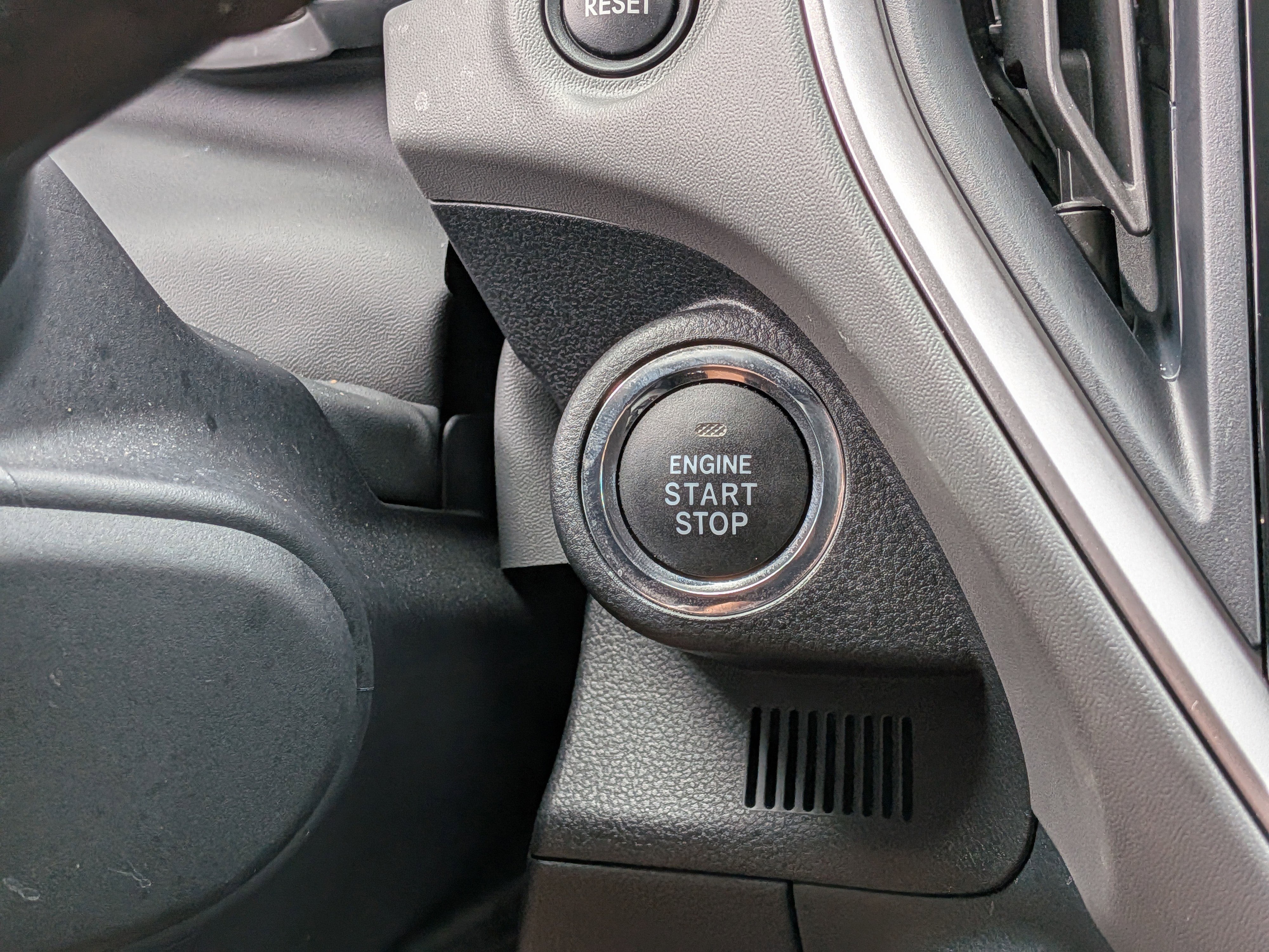 Certified 2024 Subaru Crosstrek 2.0i Premium AWD/4WD image 29