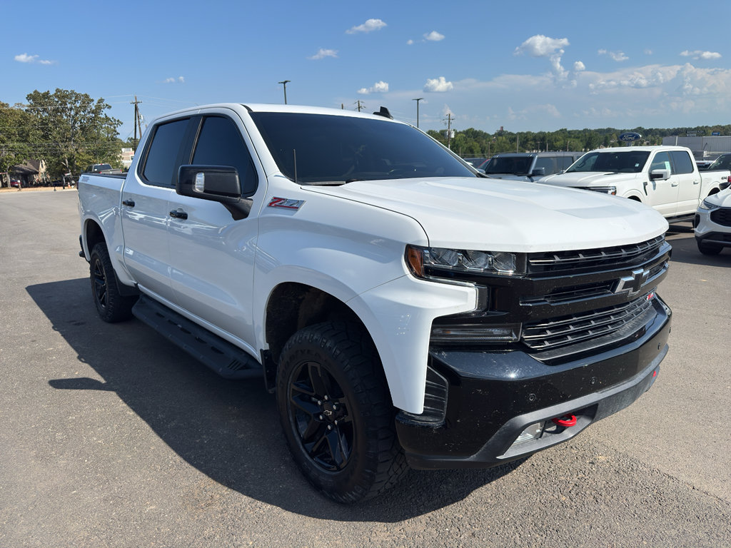 Used 2022 Chevrolet Silverado 1500 LT Trail Boss w/ LT Trail Boss Premium Package AWD/4WD image 3