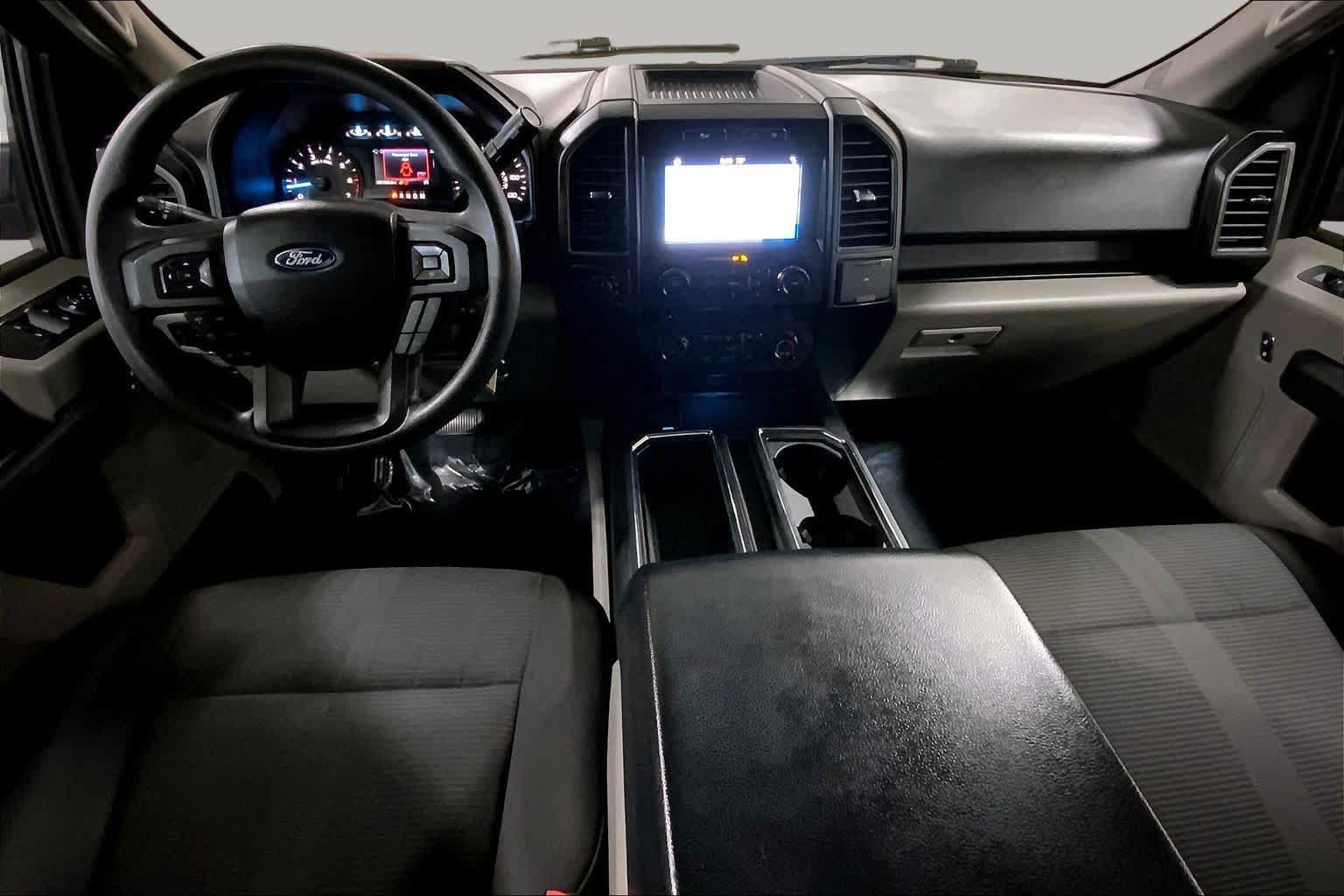 Used 2018 Ford F150 XL w/ Equipment Group 101A Mid AWD/4WD image 16