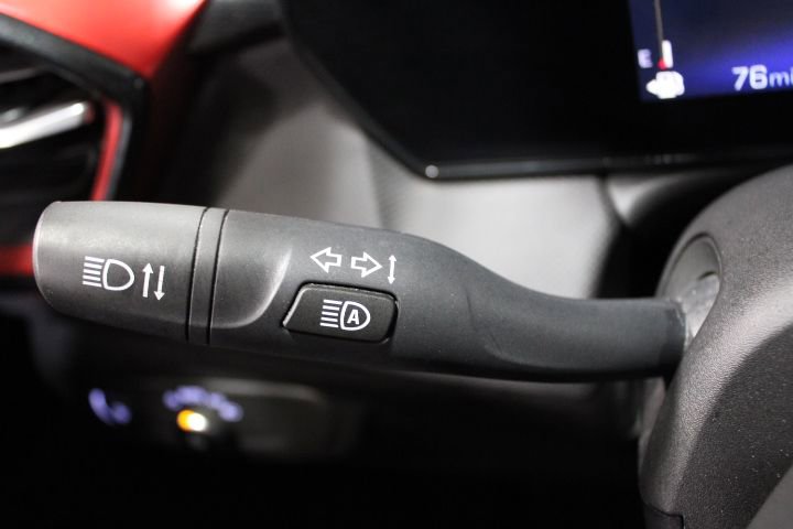 Used 2024 Chevrolet TrailBlazer RS w/ Convenience Package image 35