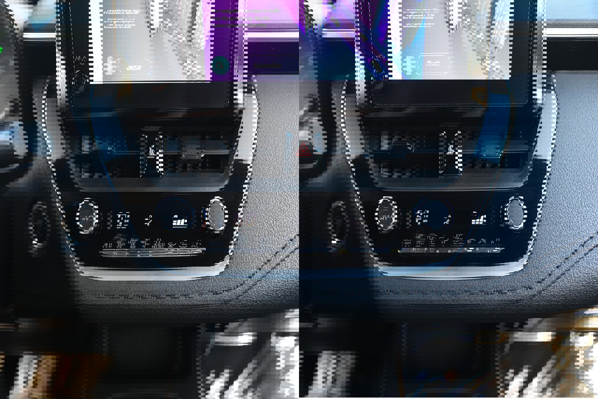 Used 2023 Toyota Corolla SE image 36