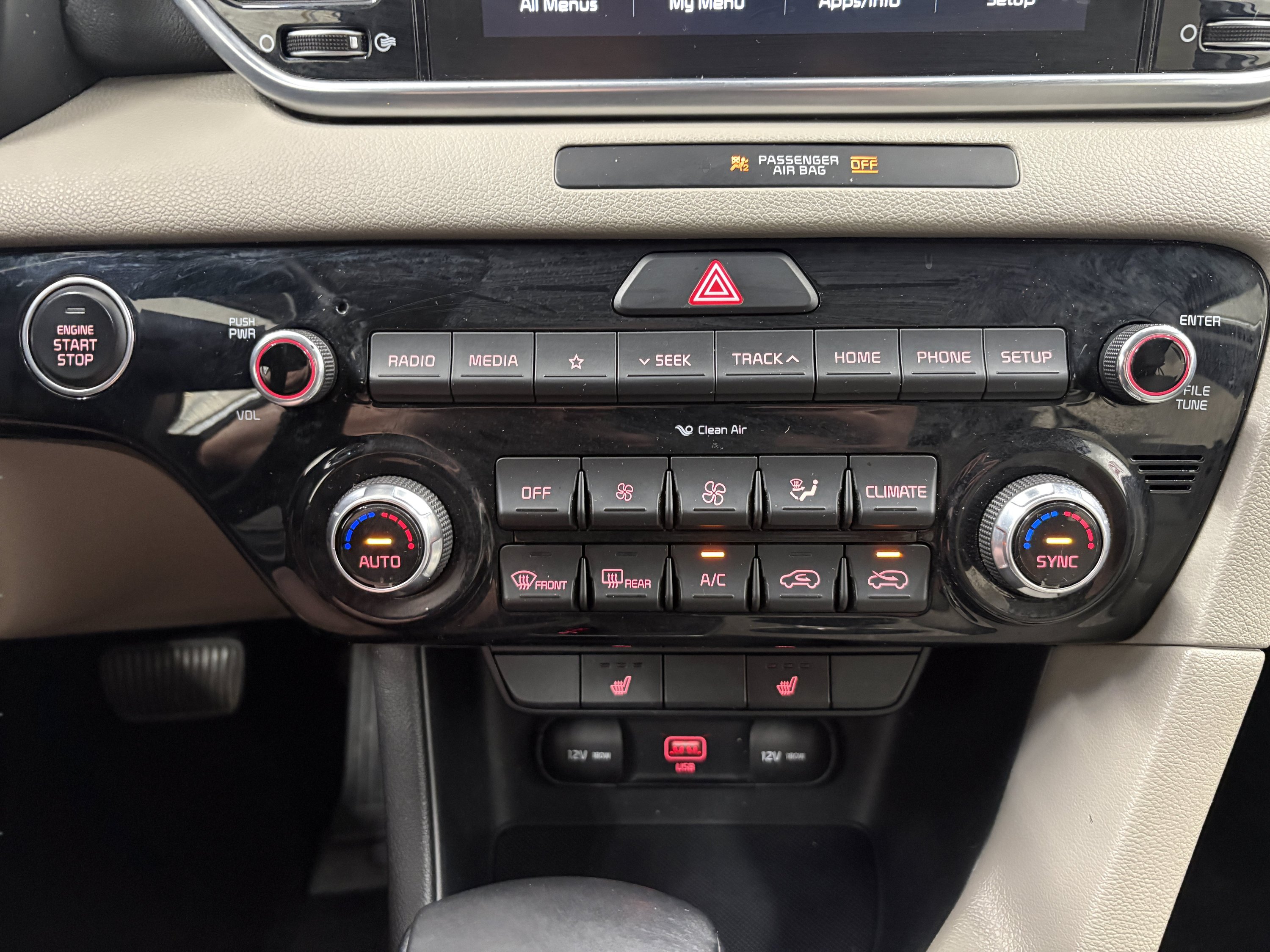 Used 2021 Kia Sportage EX AWD/4WD image 16