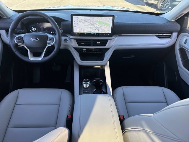 New 2026 Ford Explorer Active w/ Active Comfort Package RWD image 18