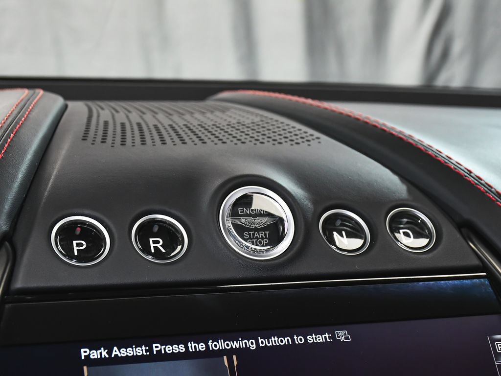 Used 2023 Aston Martin DBX AWD/4WD image 31
