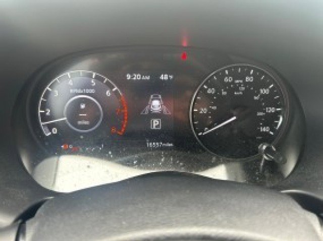 Used 2024 Nissan Kicks SR w/ SR Premium Package image 18