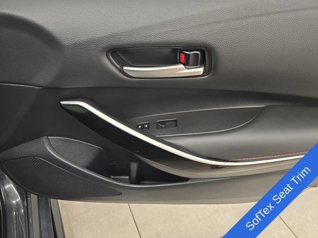 Used 2025 Toyota Corolla XSE FWD image 11