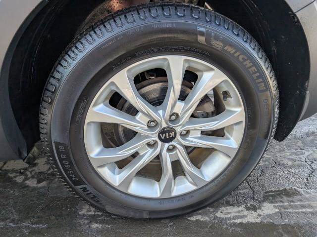 Used 2020 Kia Telluride LX image 27