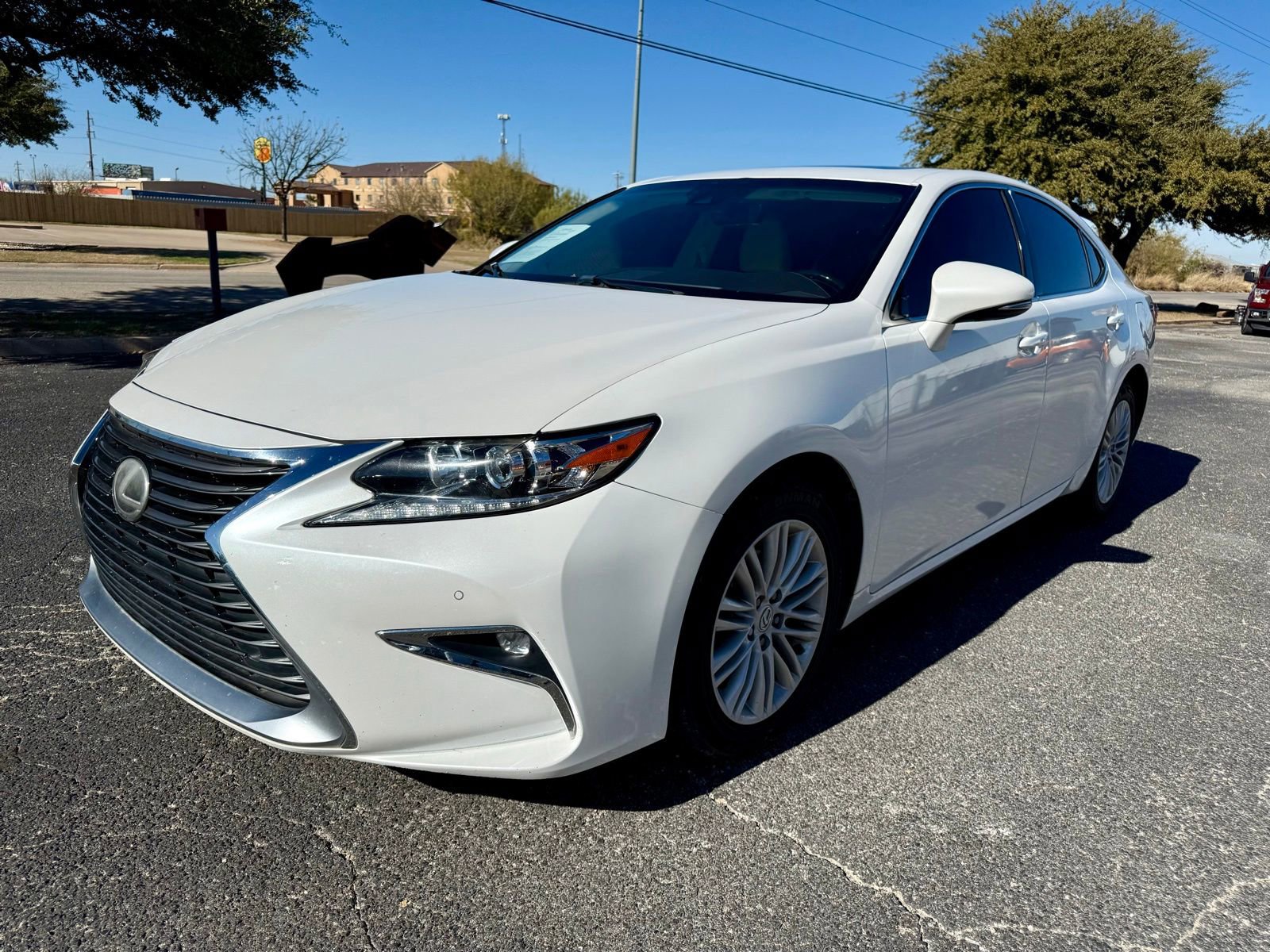 Used 2017 Lexus ES 350 image 7