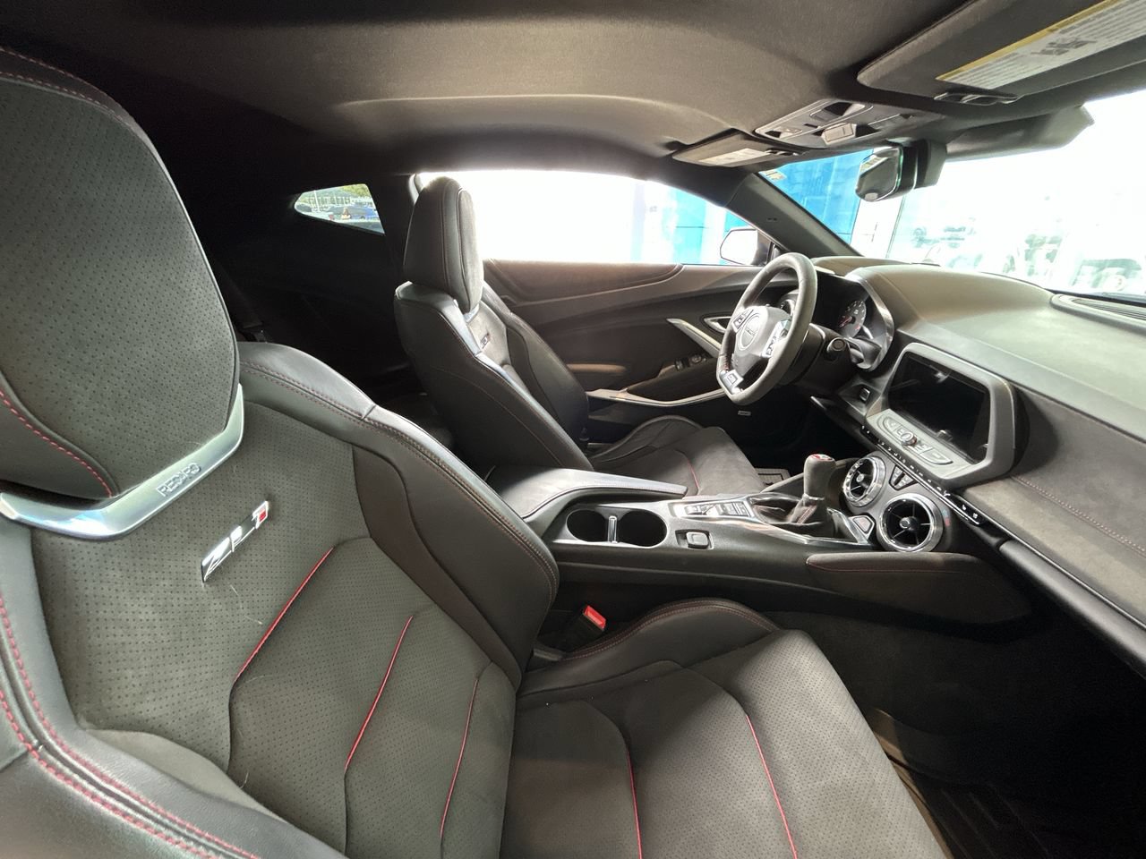 Used 2018 Chevrolet Camaro ZL1 RWD image 10