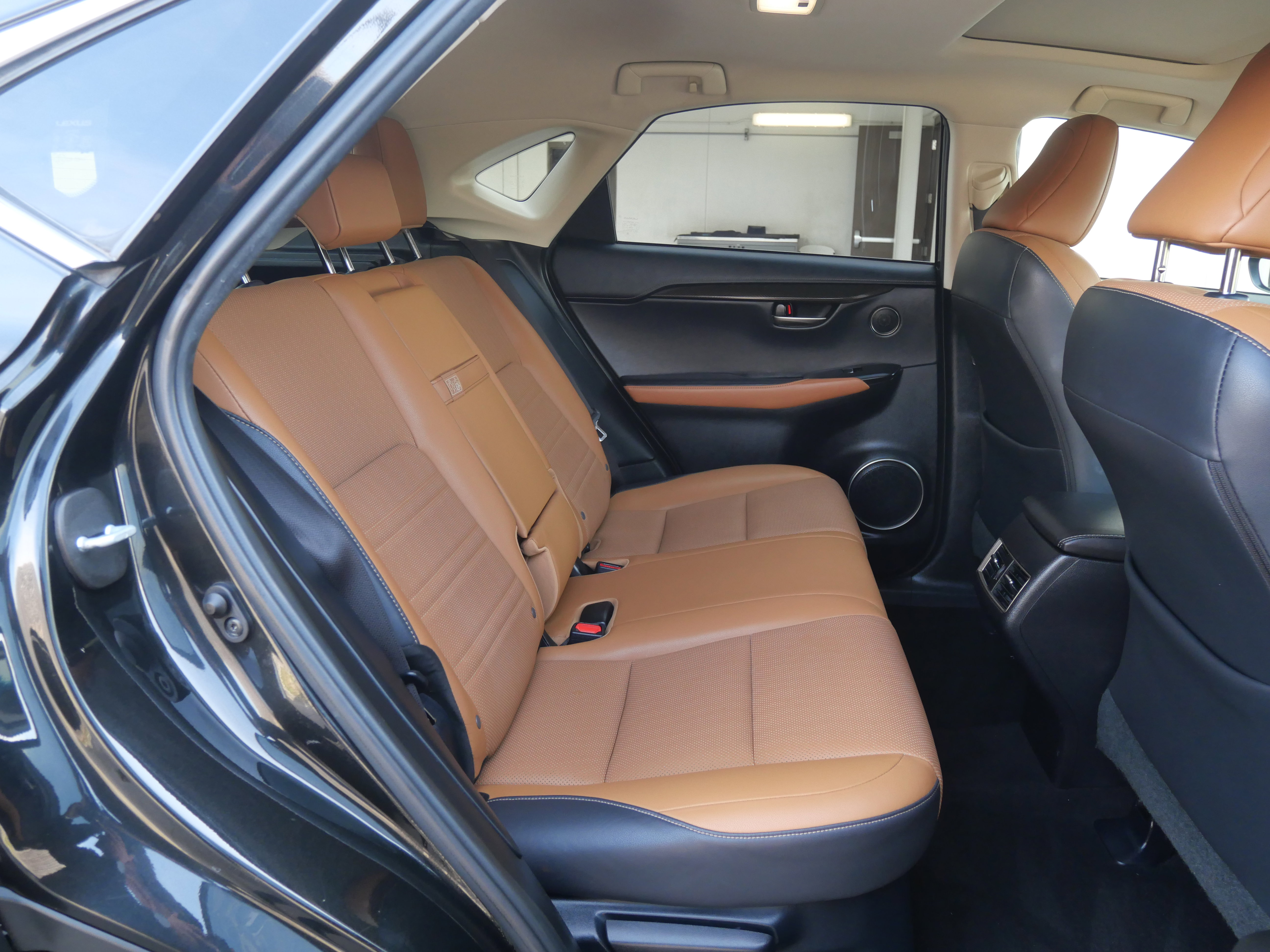 Used 2019 Lexus NX 300 FWD image 12