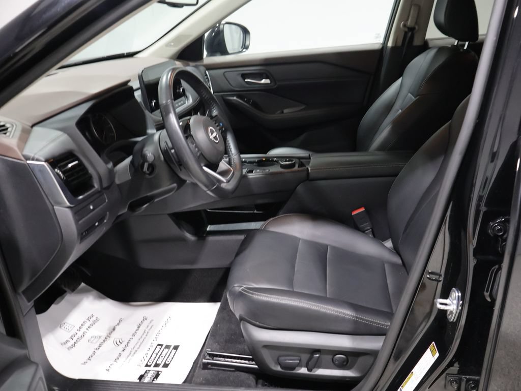 Used 2023 Nissan Rogue SL w/ SL Premium Package AWD/4WD image 9