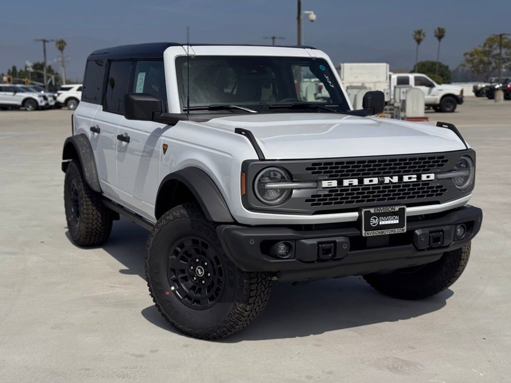 New 2026 Ford Bronco Badlands image 2