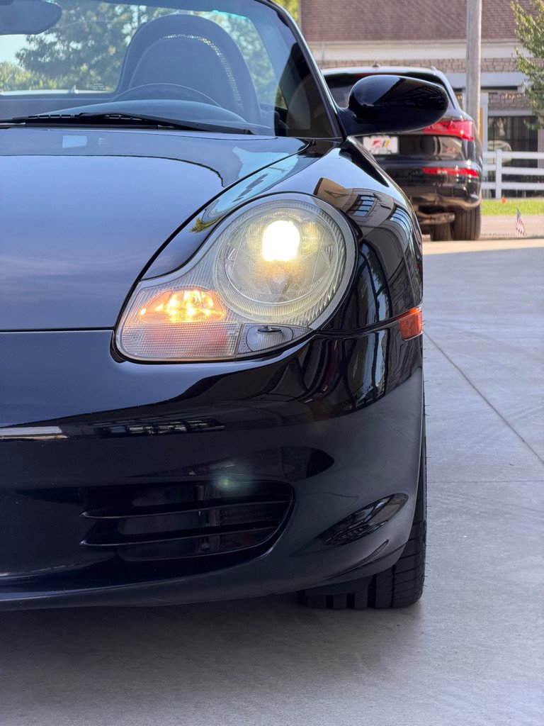 Used 2003 Porsche Boxster RWD image 12