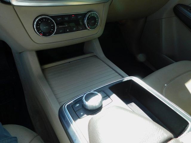 Used 2015 Mercedes-Benz ML 350 4MATIC image 26