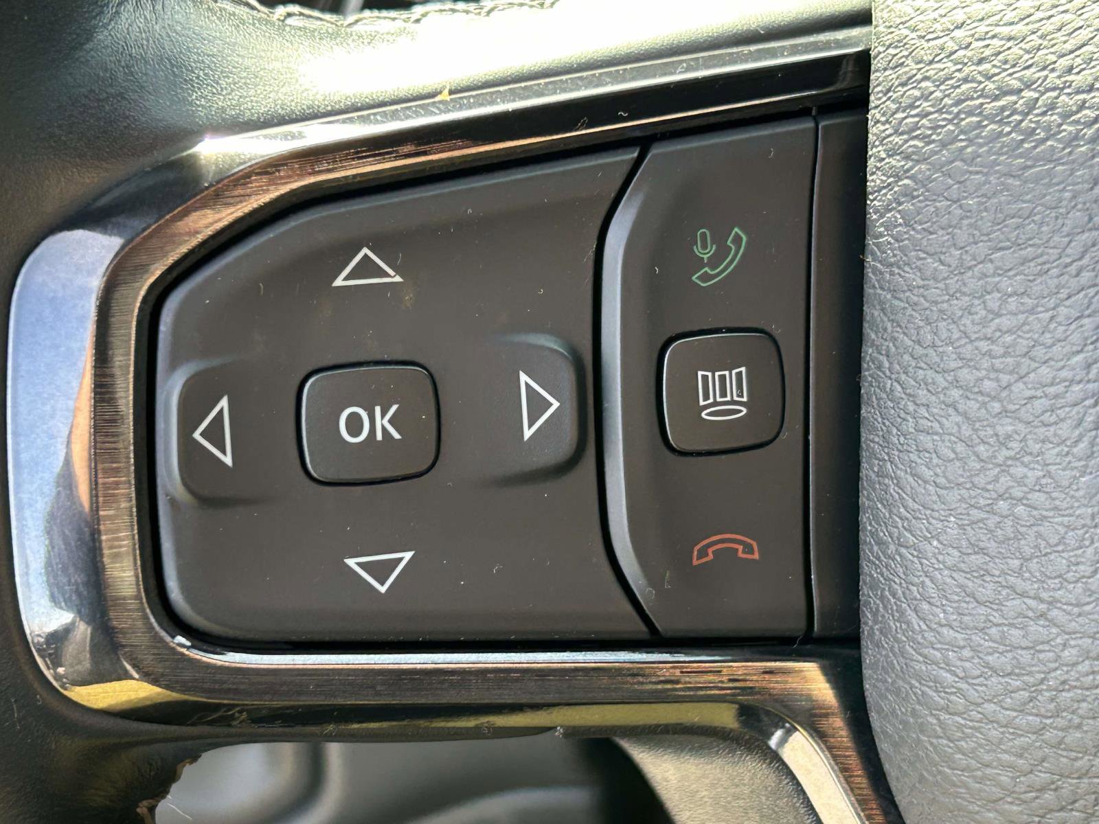 Used 2023 RAM 1500 Limited w/ Body Color Bumper Group image 20