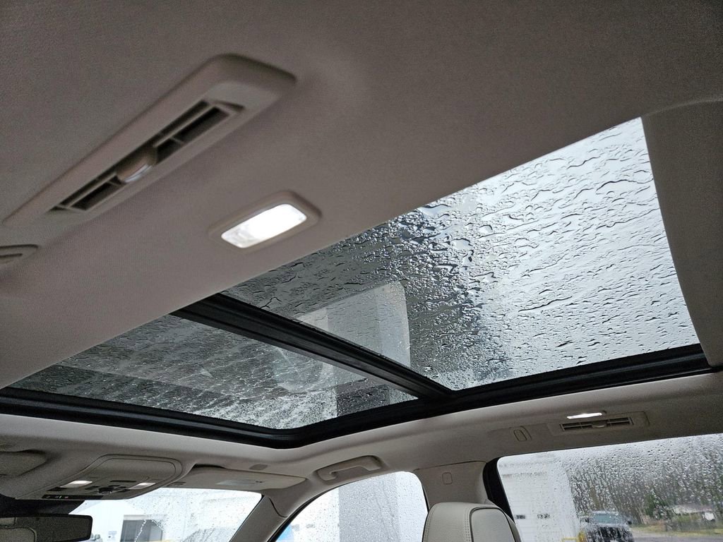 Used 2023 GMC Yukon Denali image 27