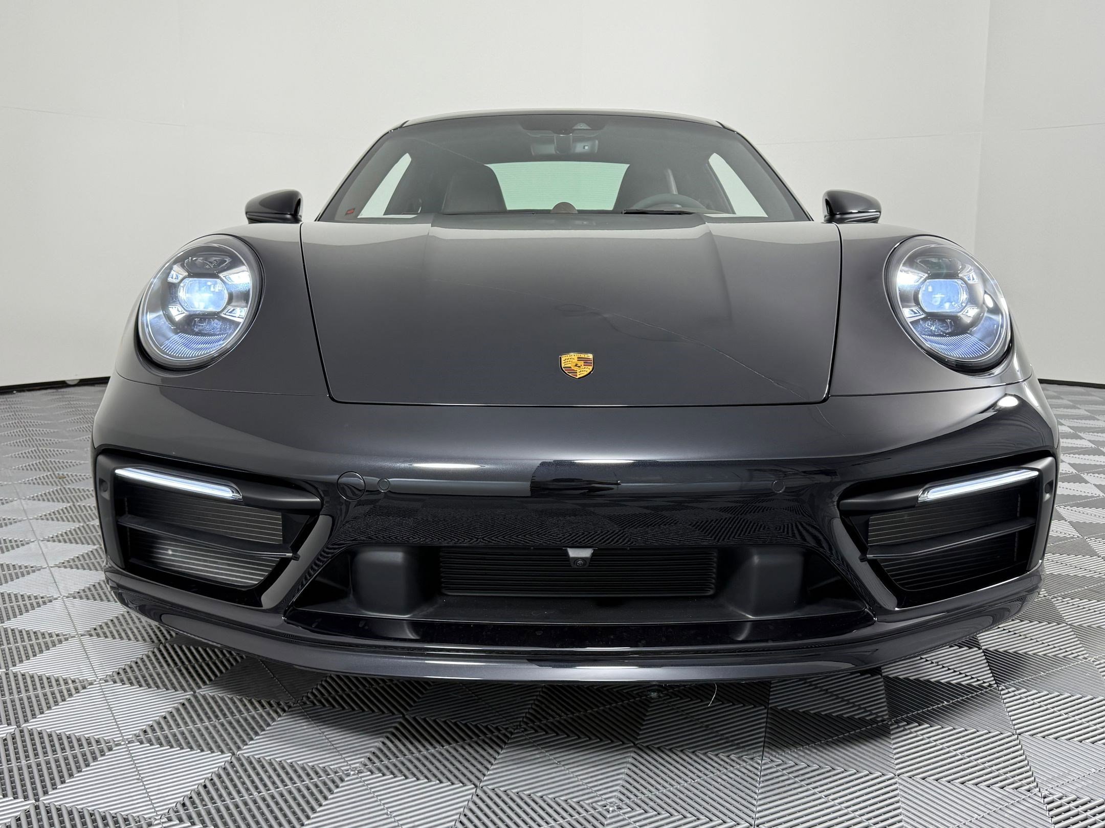 Used 2024 Porsche 911 Carrera 4S image 6